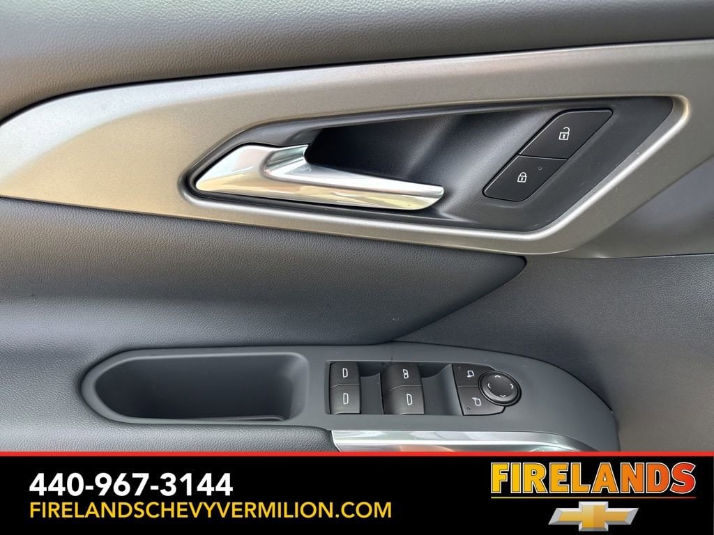 2026 Chevrolet Traverse LT - Photo 14