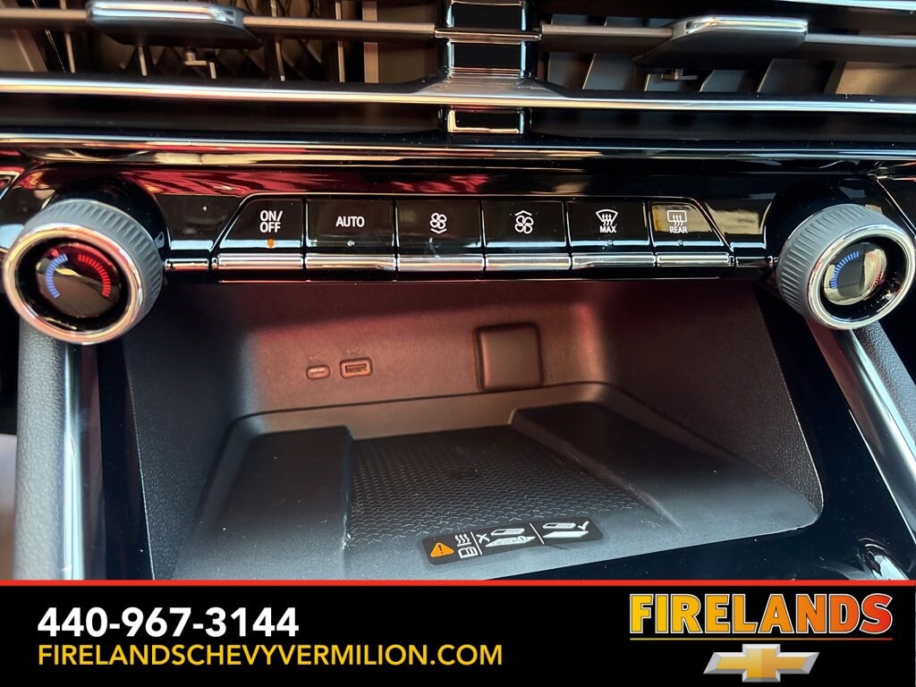 New 2026 Chevrolet Traverse LT SUV