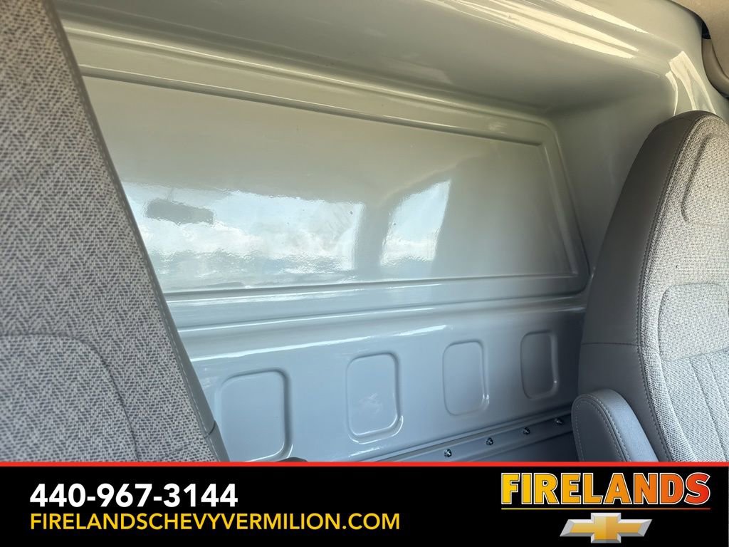 2025 Chevrolet Express Cargo Work Van - Photo 23