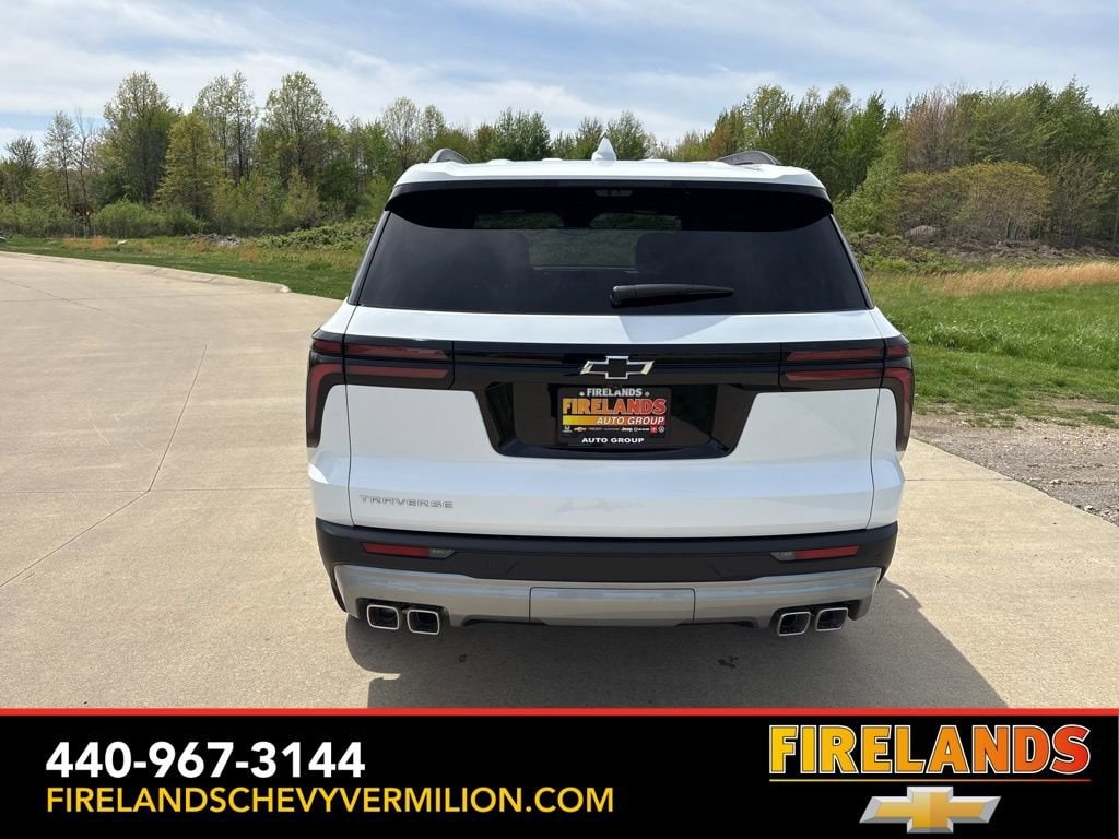 2026 Chevrolet Traverse LT - Photo 8
