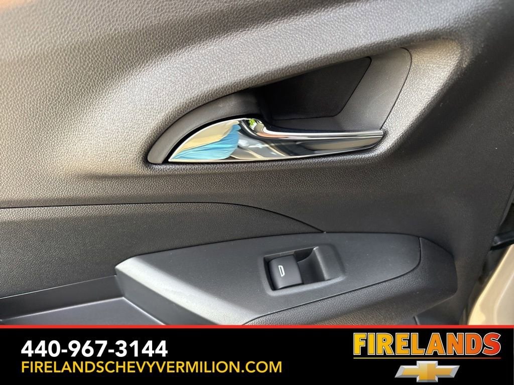 2026 Chevrolet Trax LT - Photo 36