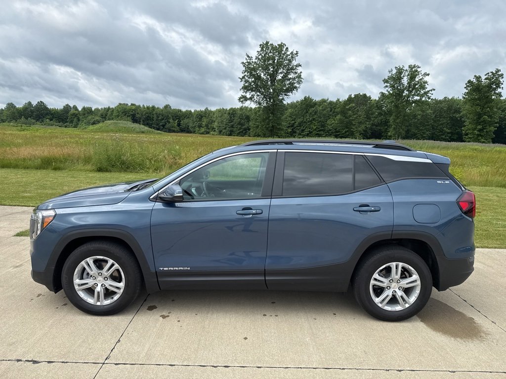 Used 2024 GMC Terrain SLE with VIN 3GKALMEG2RL183446 for sale in Vermilion, OH