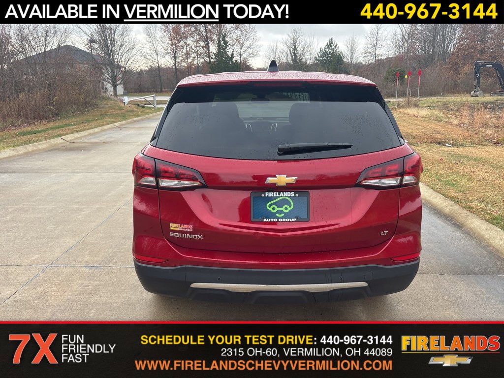 2024 Chevrolet Equinox LT photo 3