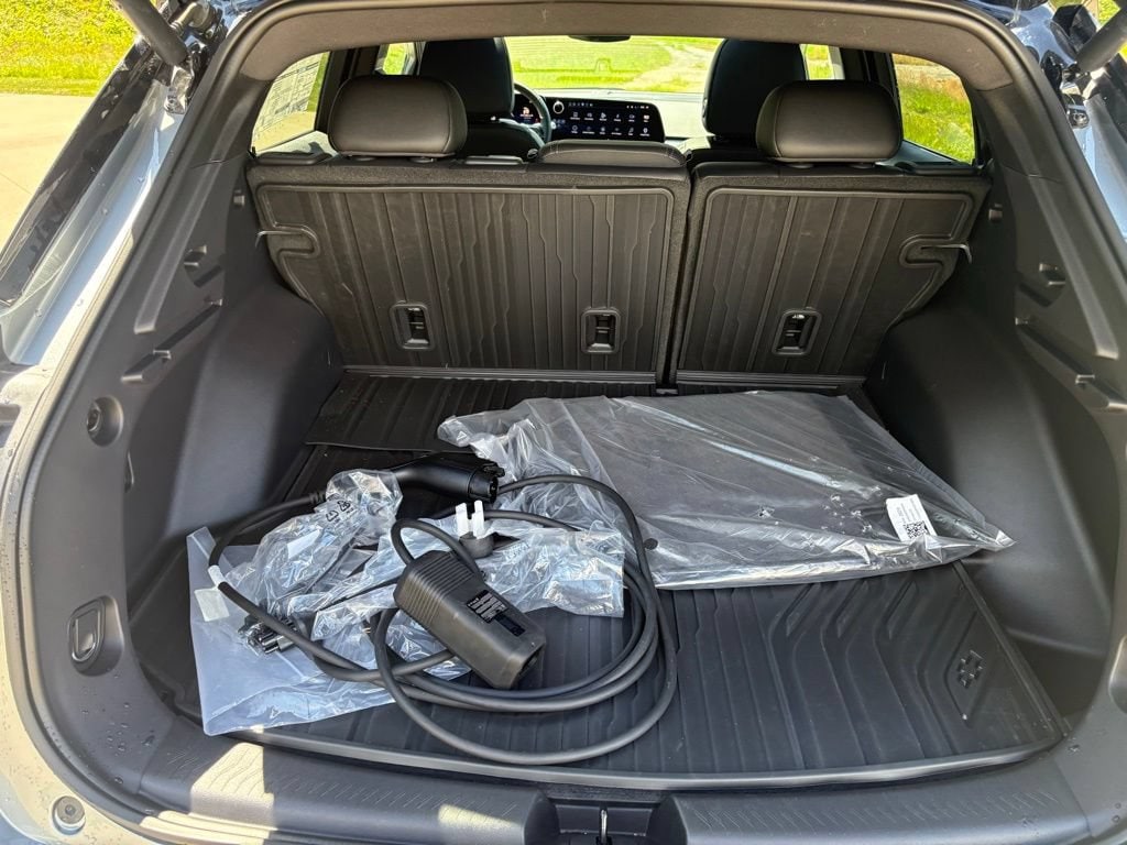 2025 Chevrolet Equinox EV RS - Photo 53