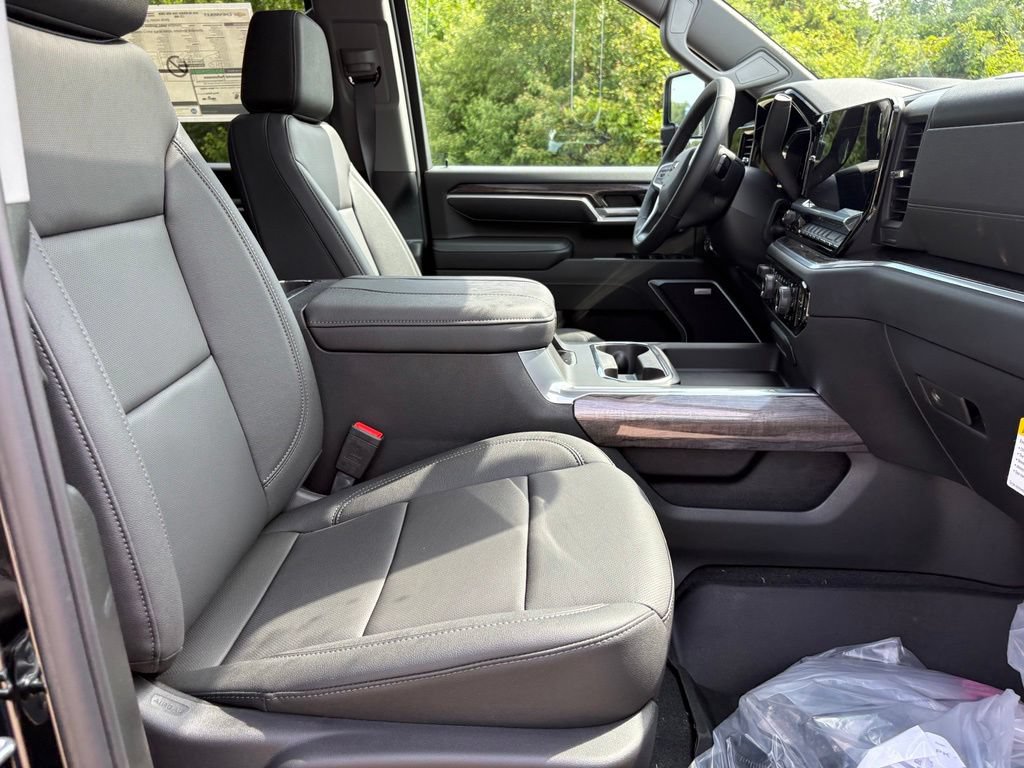 2026 Chevrolet Silverado 3500 HD LTZ - Photo 42