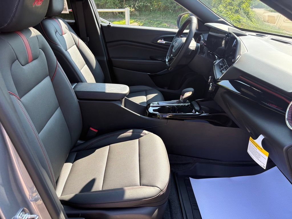 2026 Chevrolet Trax RS - Photo 30