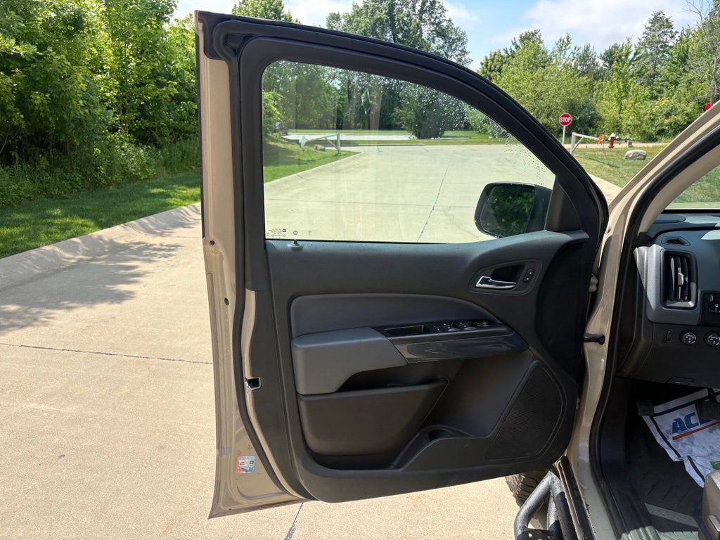 2022 Chevrolet Colorado Z71 - Photo 13