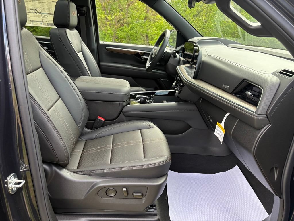 2026 Chevrolet Suburban High Country - Photo 41