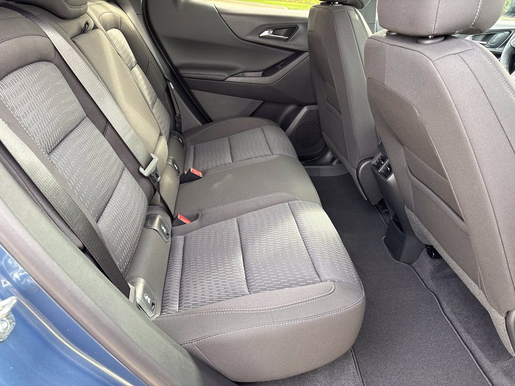 2027 Chevrolet Equinox LT - Photo 34