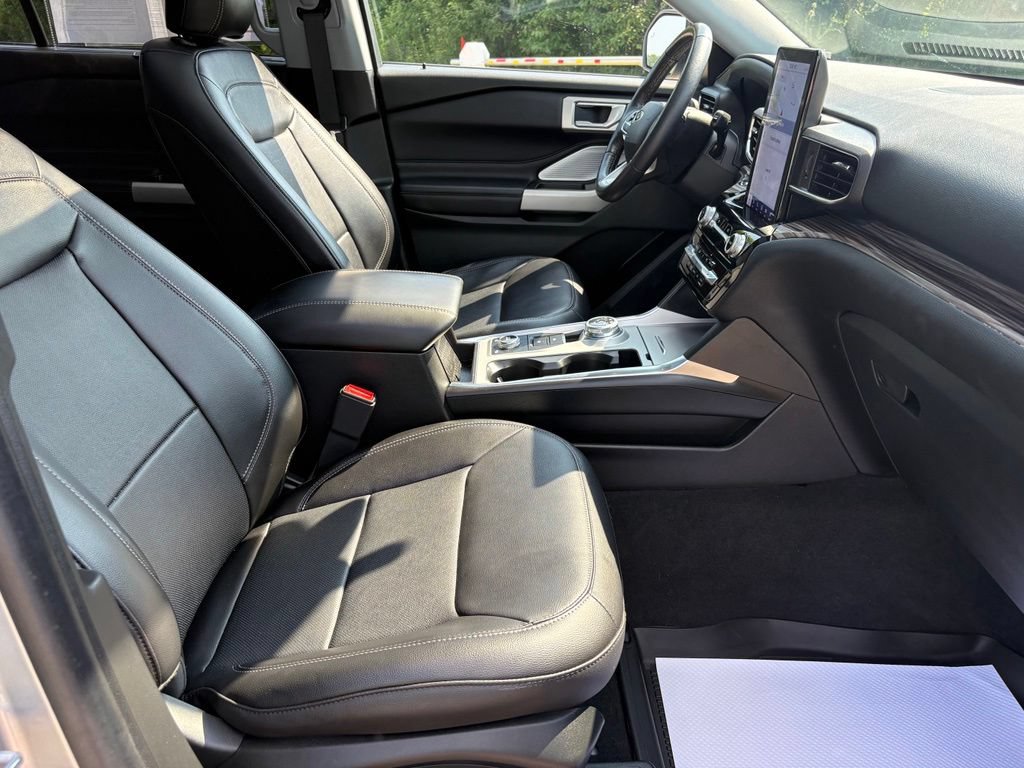 2023 Ford Explorer Limited - Photo 38