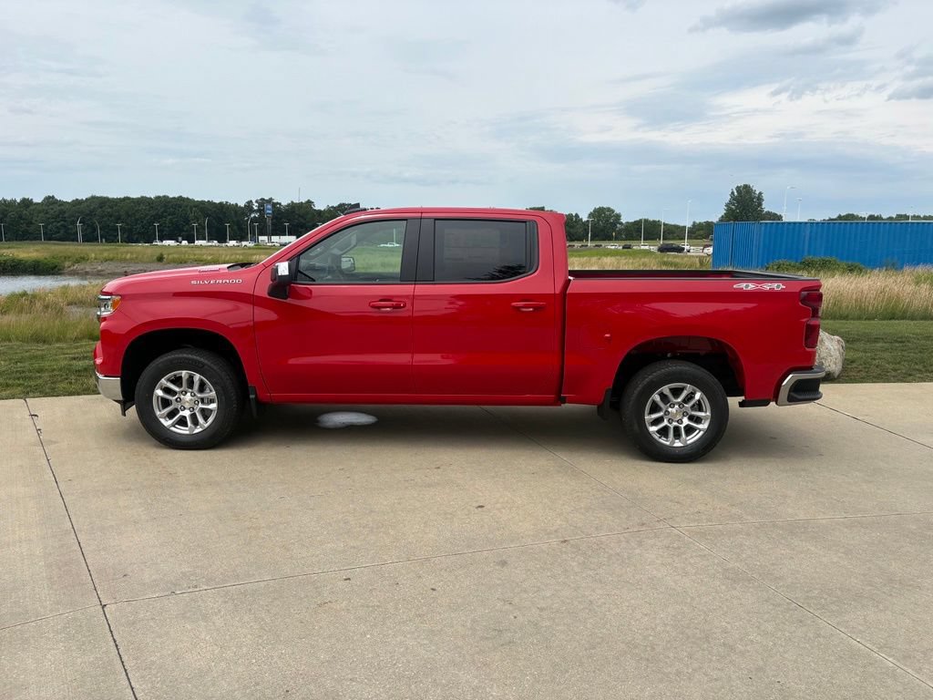 2026 Chevrolet Silverado 1500 LT - Photo 6