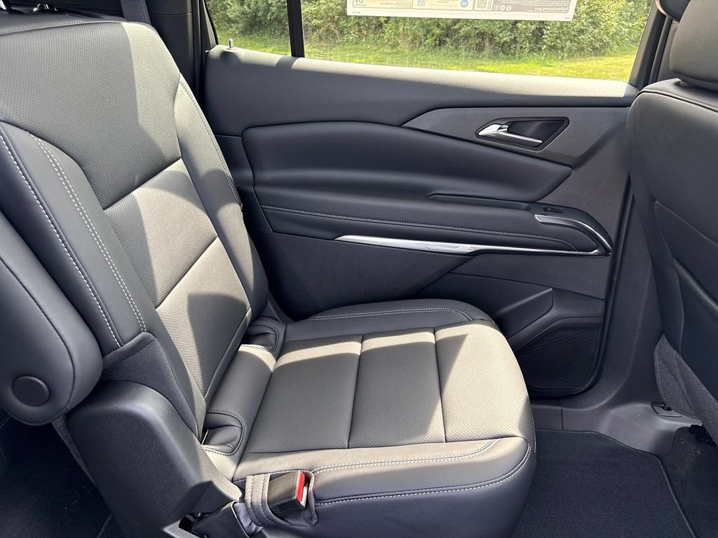 2027 Chevrolet Traverse LT - Photo 38