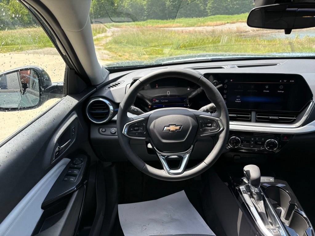 2026 Chevrolet Trax LT - Photo 38
