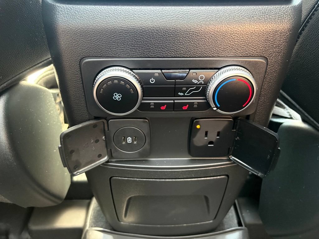 2023 Ford Explorer Limited - Photo 47