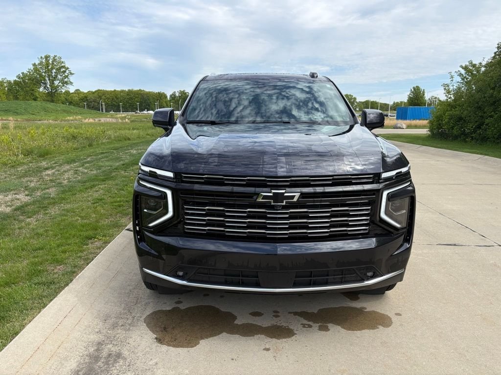 2026 Chevrolet Suburban High Country - Photo 12