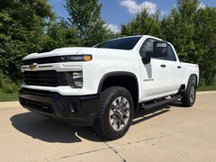 2026 Chevrolet Silverado 2500 HD Custom Truck
