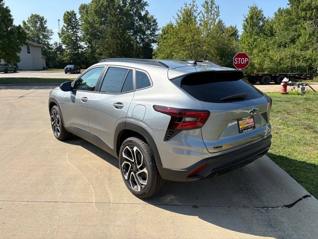 2026 Chevrolet Trax RS - Photo 7