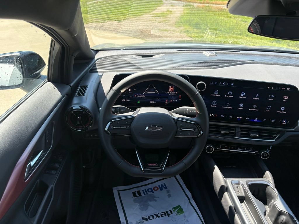 2025 Chevrolet Equinox EV RS - Photo 51