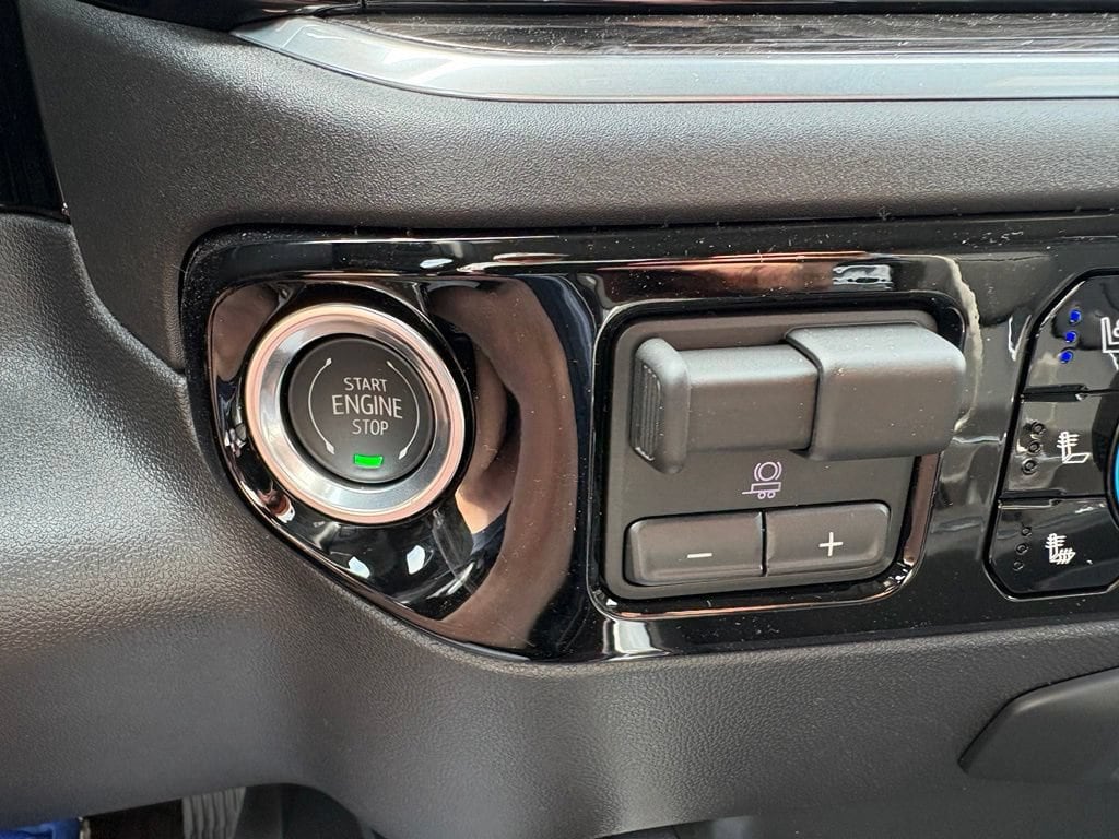 2026 Chevrolet Silverado 3500 HD LTZ - Photo 26