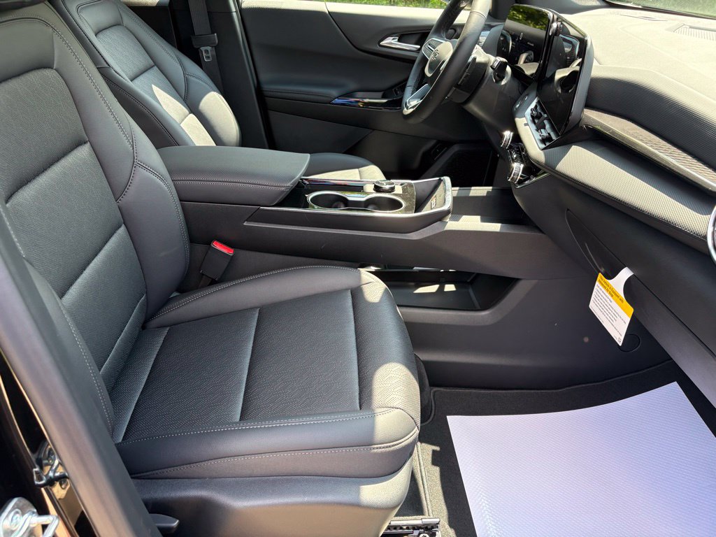 2026 Chevrolet Equinox LT - Photo 36