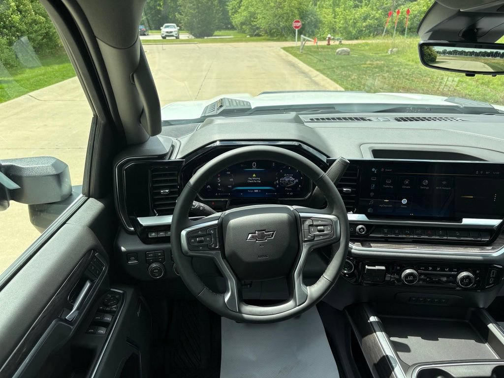 2026 Chevrolet Silverado 2500 HD LTZ - Photo 61