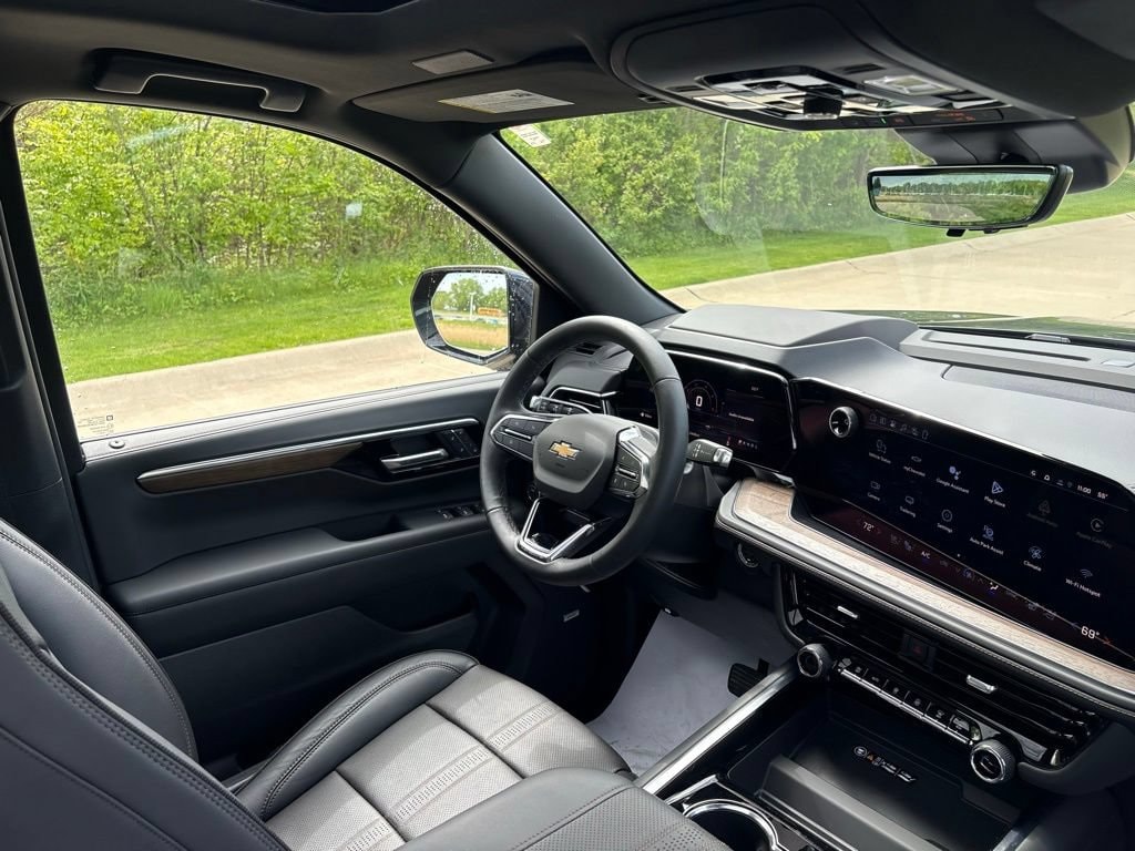 2026 Chevrolet Suburban High Country - Photo 43