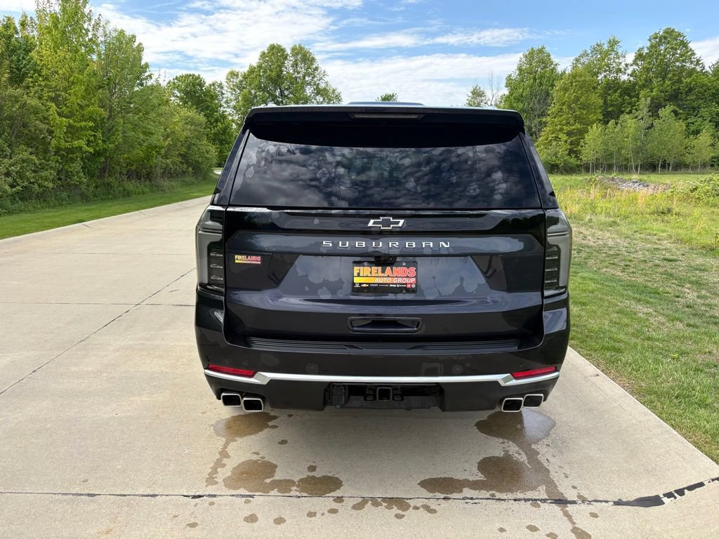 2026 Chevrolet Suburban High Country - Photo 8
