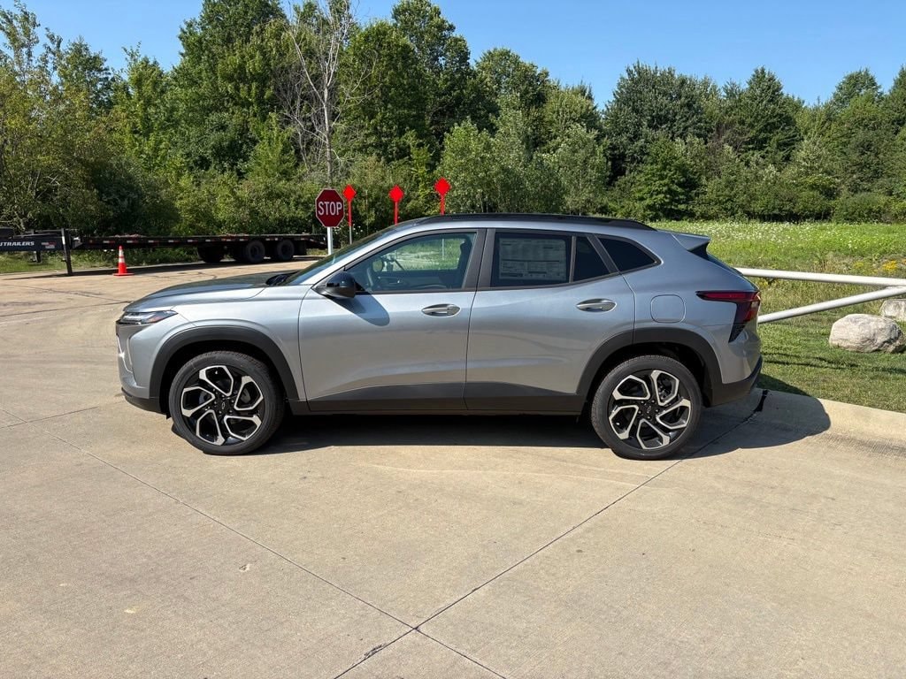 2026 Chevrolet Trax RS - Photo 6