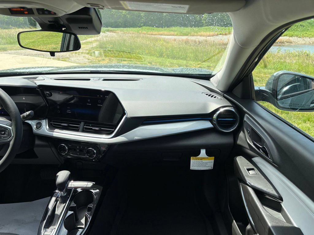 2026 Chevrolet Trax LT - Photo 28