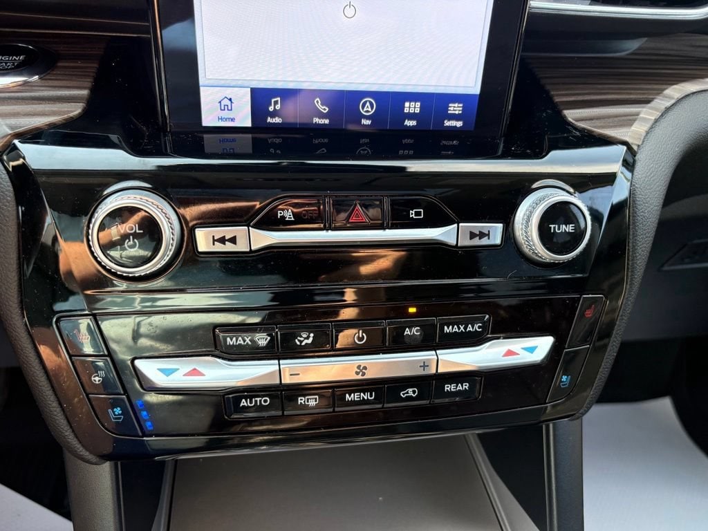 2023 Ford Explorer Limited - Photo 22