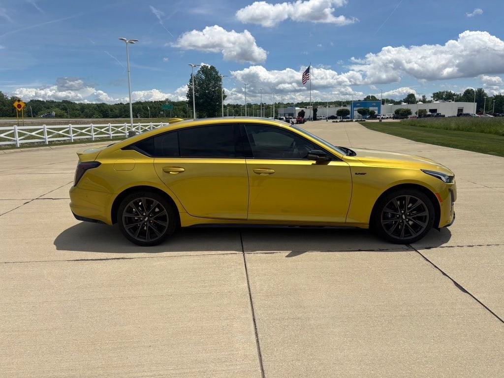 2024 Cadillac CT5 V-Series - Photo 7