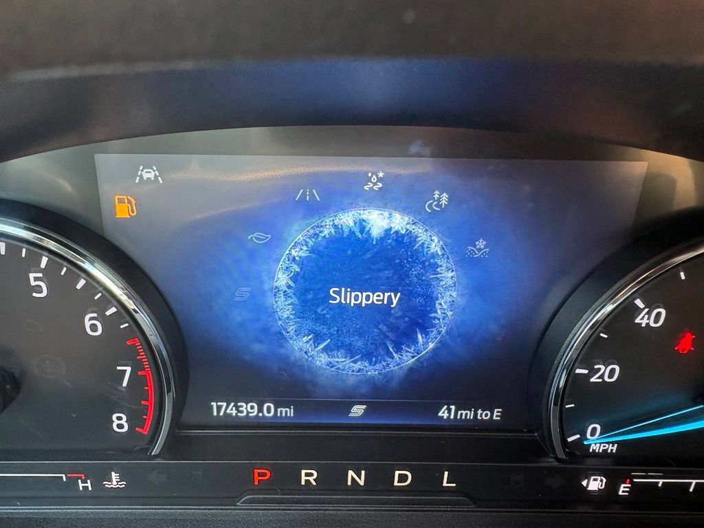 2023 Ford Explorer Limited - Photo 29