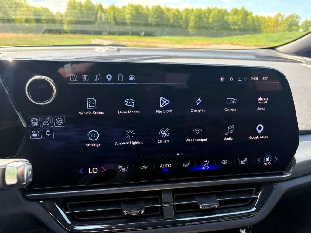 2025 Chevrolet Equinox EV RS - Photo 20