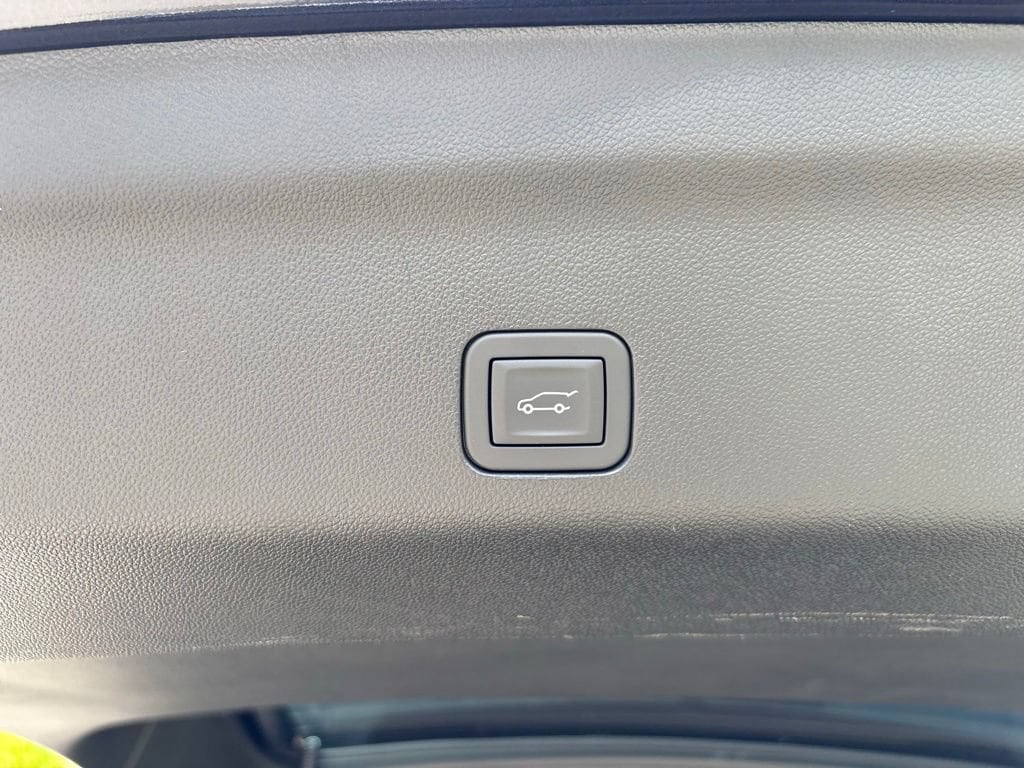 2026 Chevrolet Suburban High Country - Photo 65