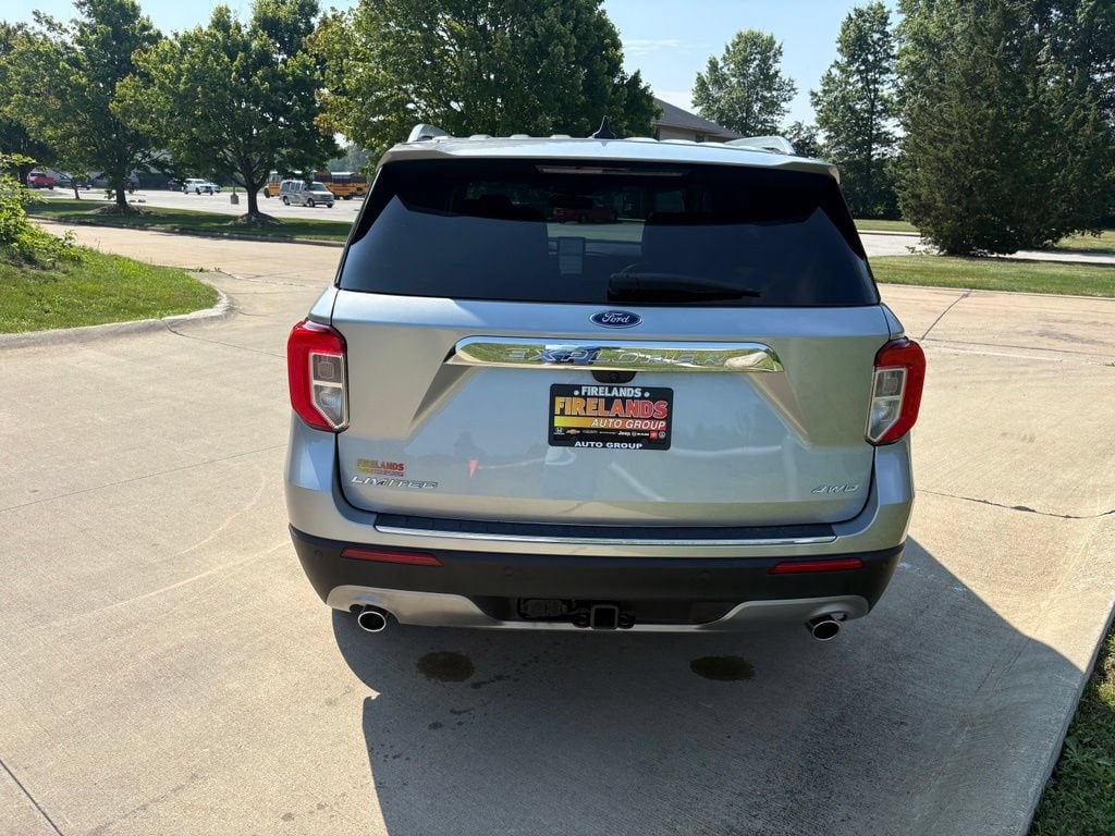 2023 Ford Explorer Limited - Photo 8