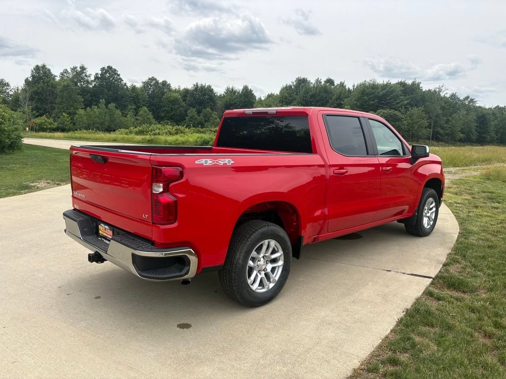 2026 Chevrolet Silverado 1500 LT - Photo 9