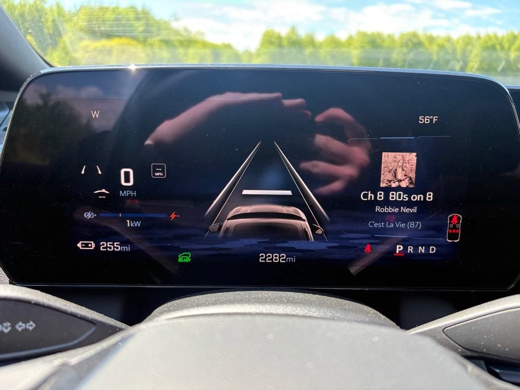 2025 Chevrolet Equinox EV RS - Photo 19