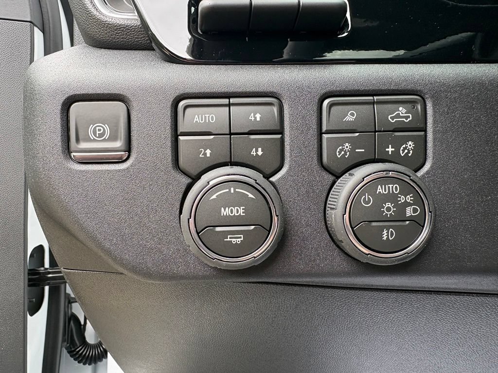 2026 Chevrolet Silverado 2500 HD LTZ - Photo 17