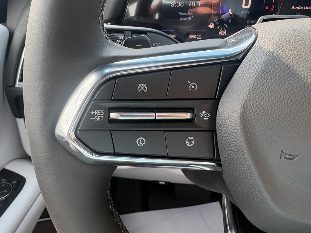 2026 Chevrolet Tahoe Premier - Photo 18