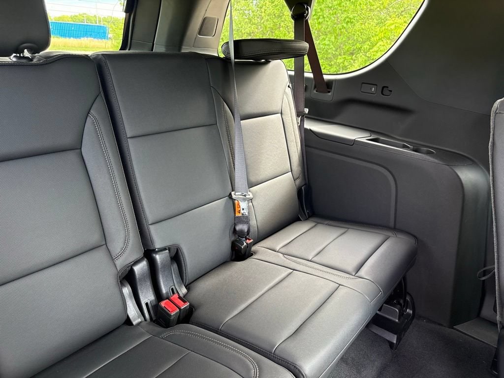 2026 Chevrolet Suburban High Country - Photo 51