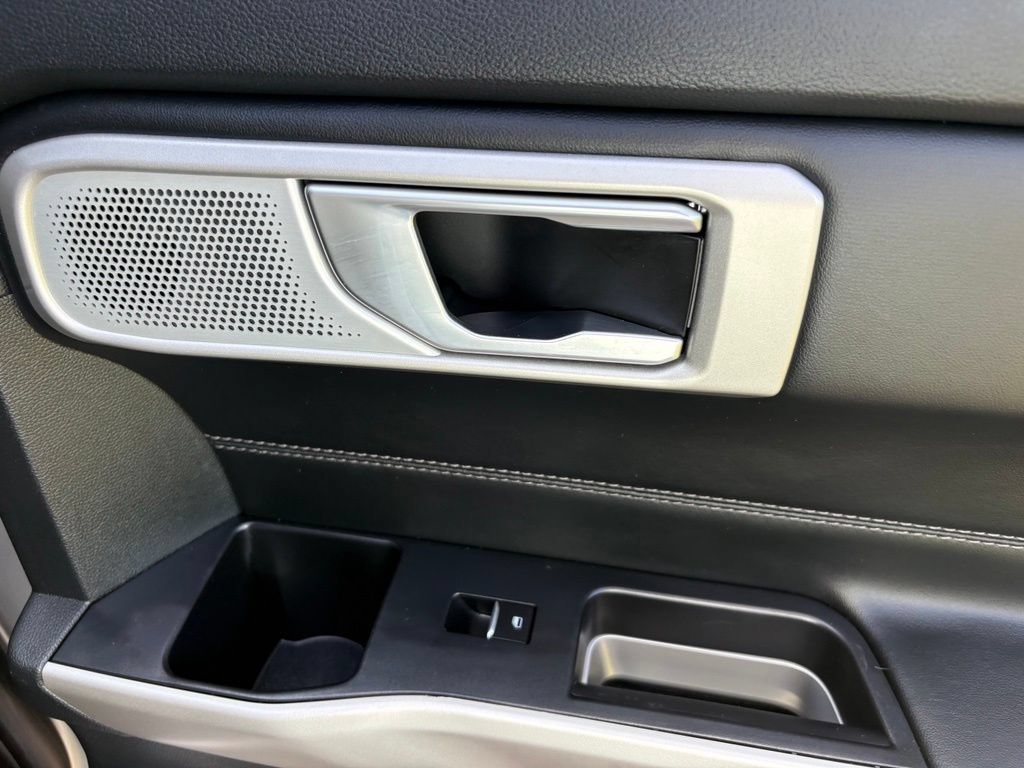 2023 Ford Explorer Limited - Photo 43