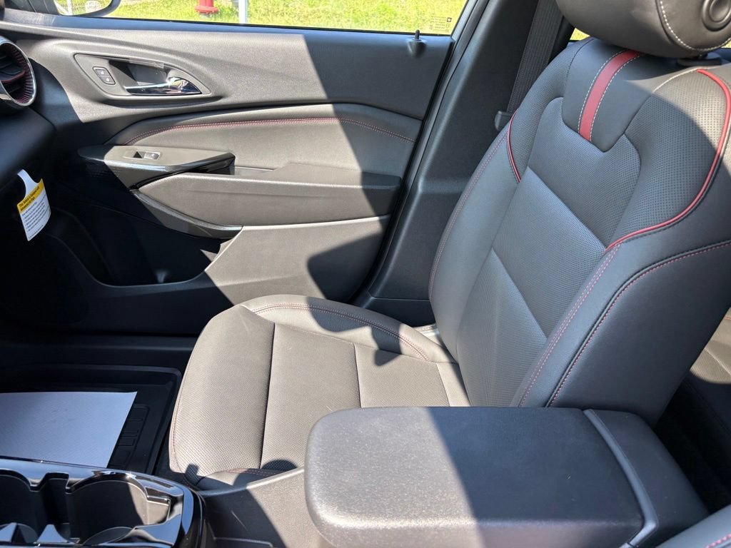 2026 Chevrolet Trax RS - Photo 16