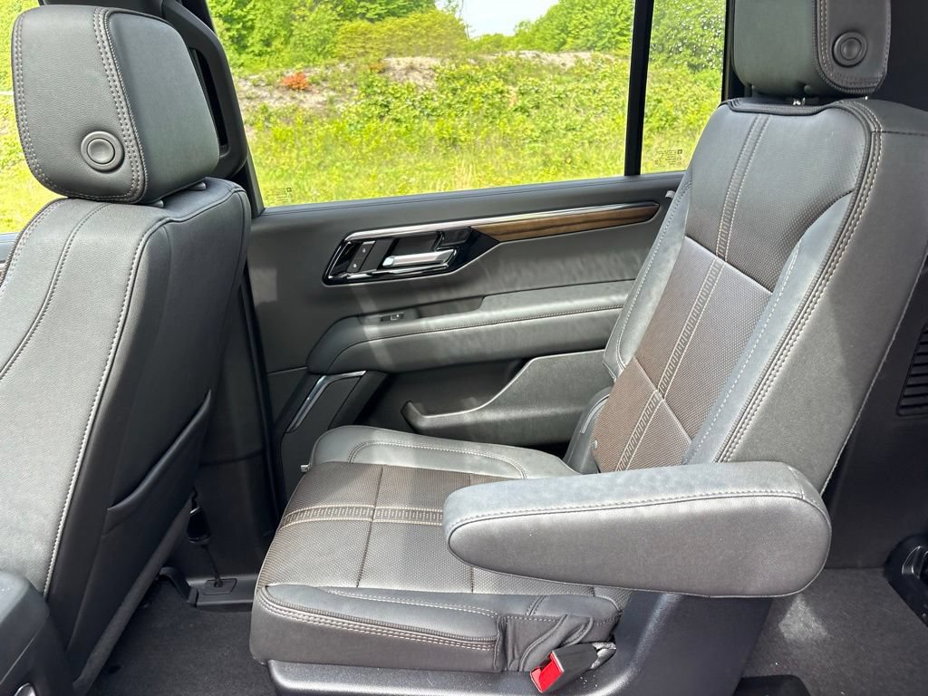 2026 Chevrolet Suburban High Country - Photo 56