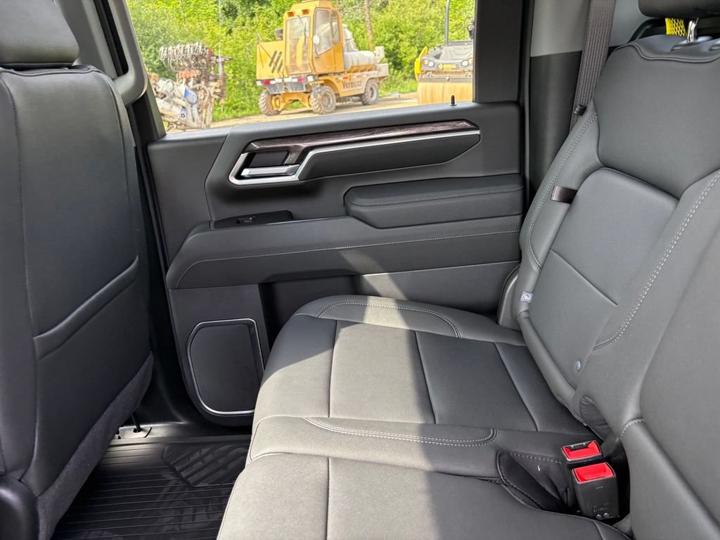 2026 Chevrolet Silverado 3500 HD LTZ - Photo 58