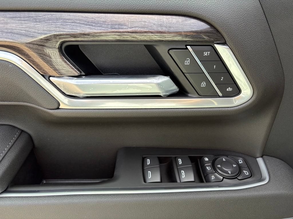 2026 Chevrolet Silverado 3500 HD LTZ - Photo 14