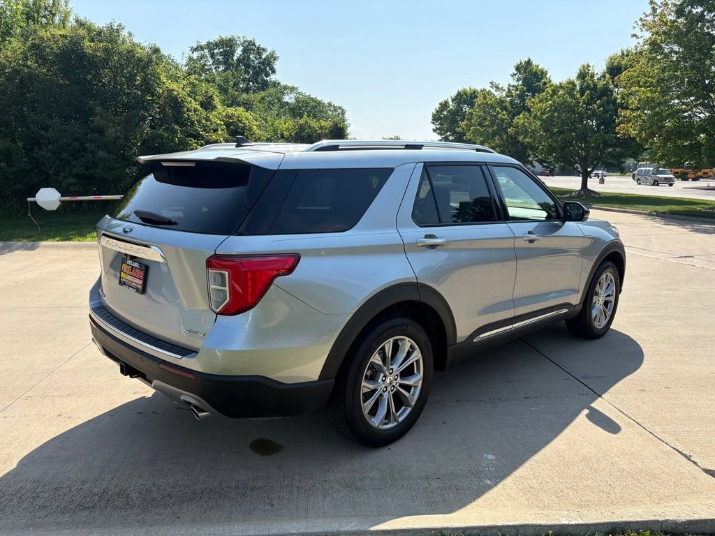 2023 Ford Explorer Limited - Photo 9