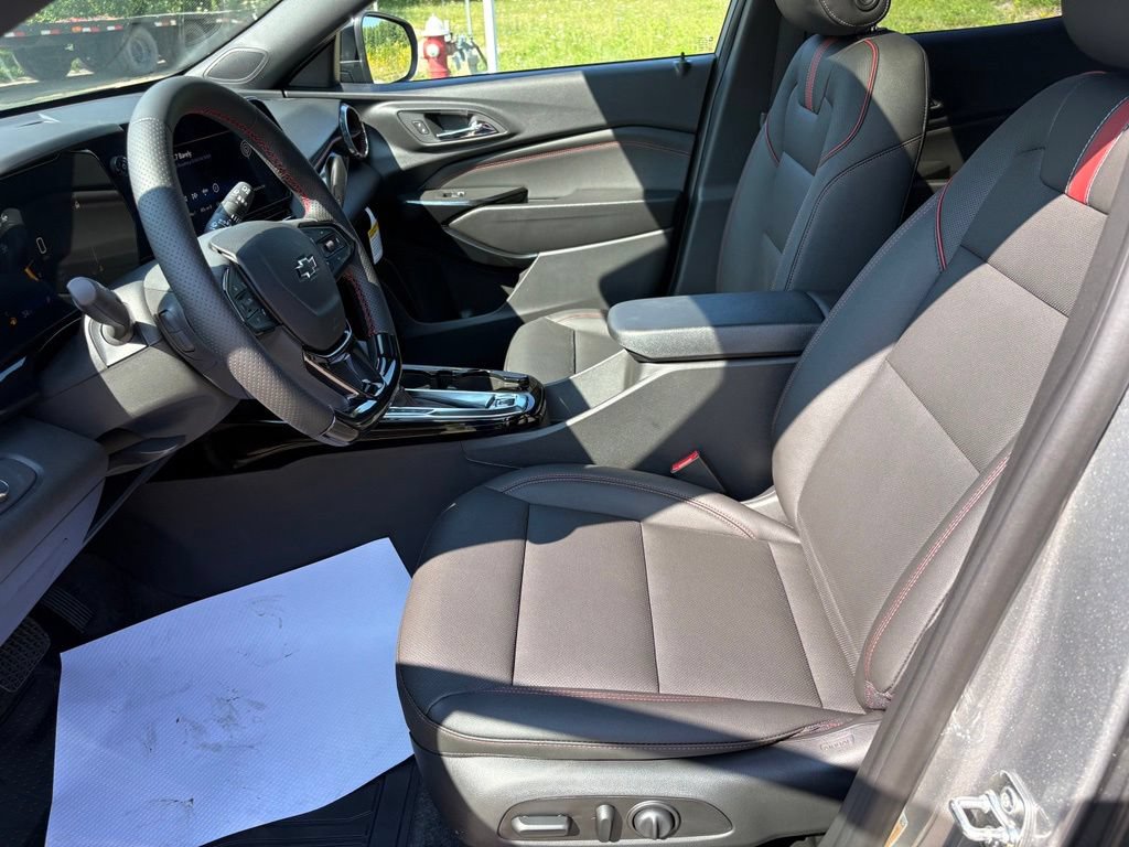 2026 Chevrolet Trax RS - Photo 15