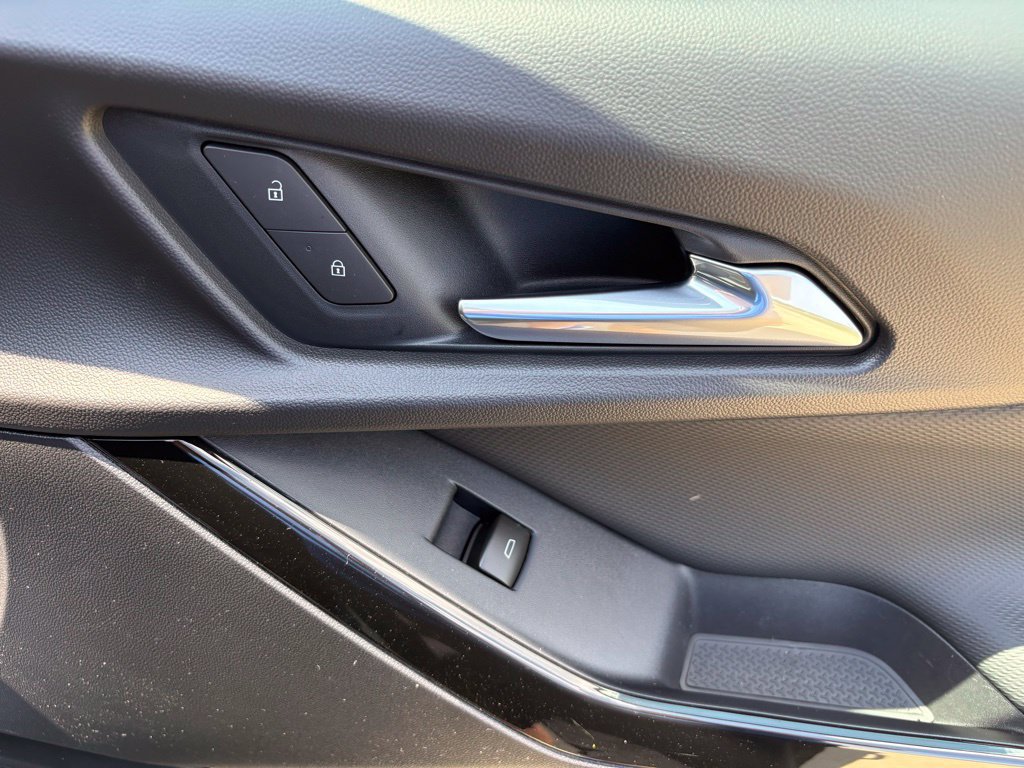 2026 Chevrolet Equinox LT - Photo 35