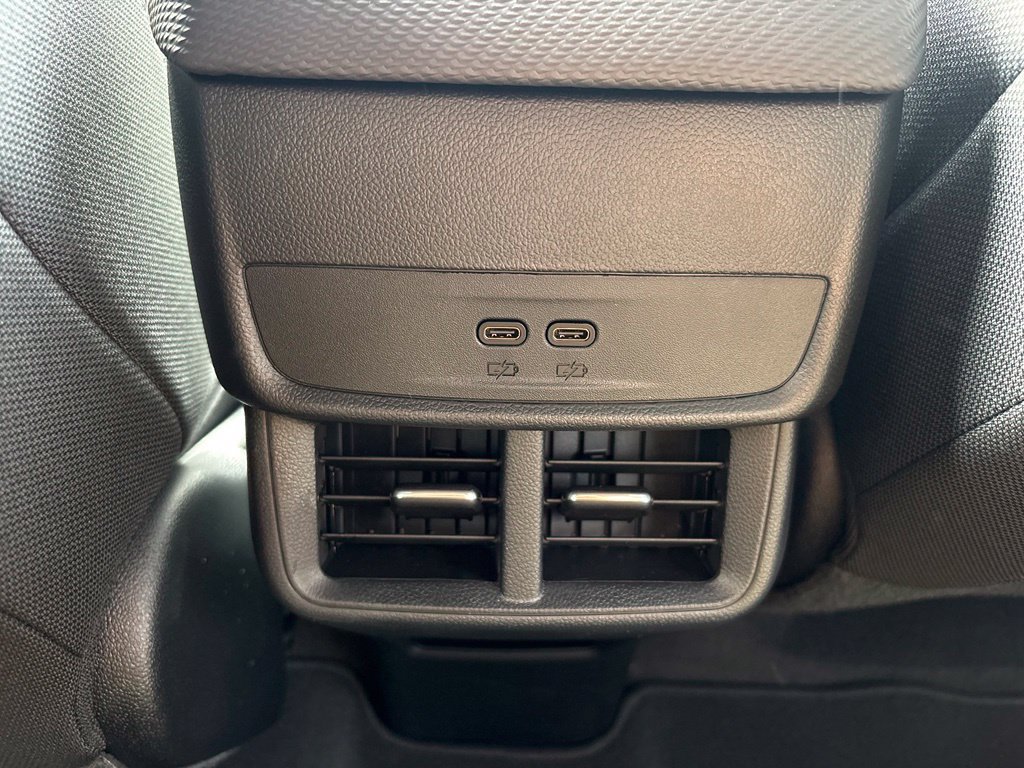2027 Chevrolet Equinox LT - Photo 37