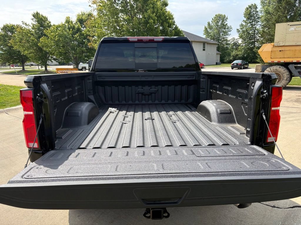 2026 Chevrolet Silverado 3500 HD LTZ - Photo 66
